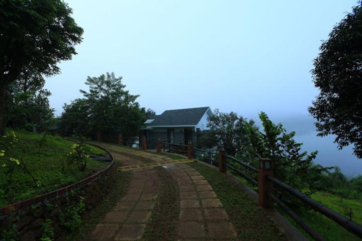 Wayanad Silver Woods Hotel Exterior photo