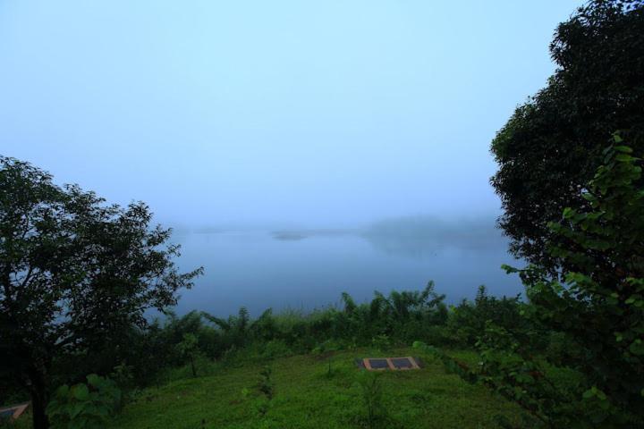 Wayanad Silver Woods Hotel Exterior photo