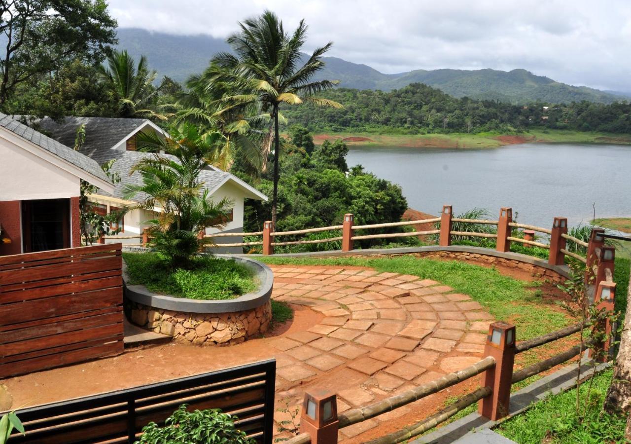 Wayanad Silver Woods Hotel Exterior photo