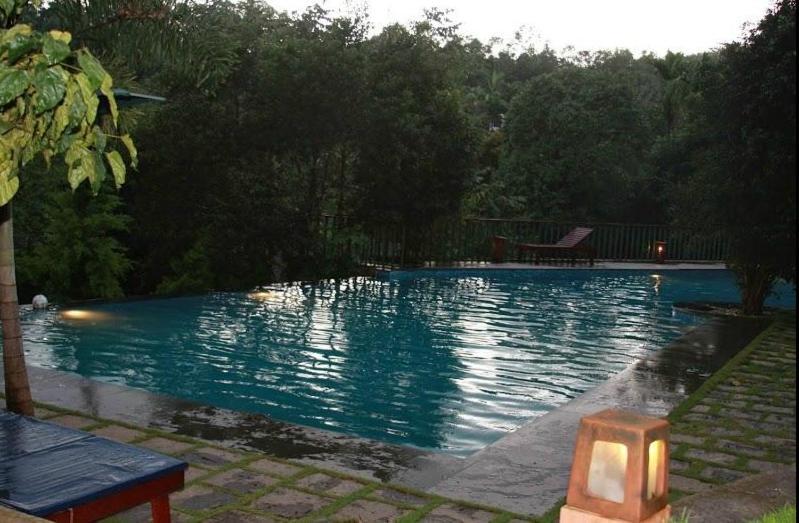 Wayanad Silver Woods Hotel Exterior photo